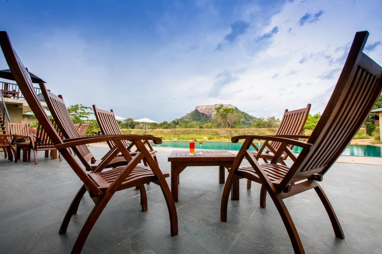 Sigiriya King'S Resort Eksteriør bilde