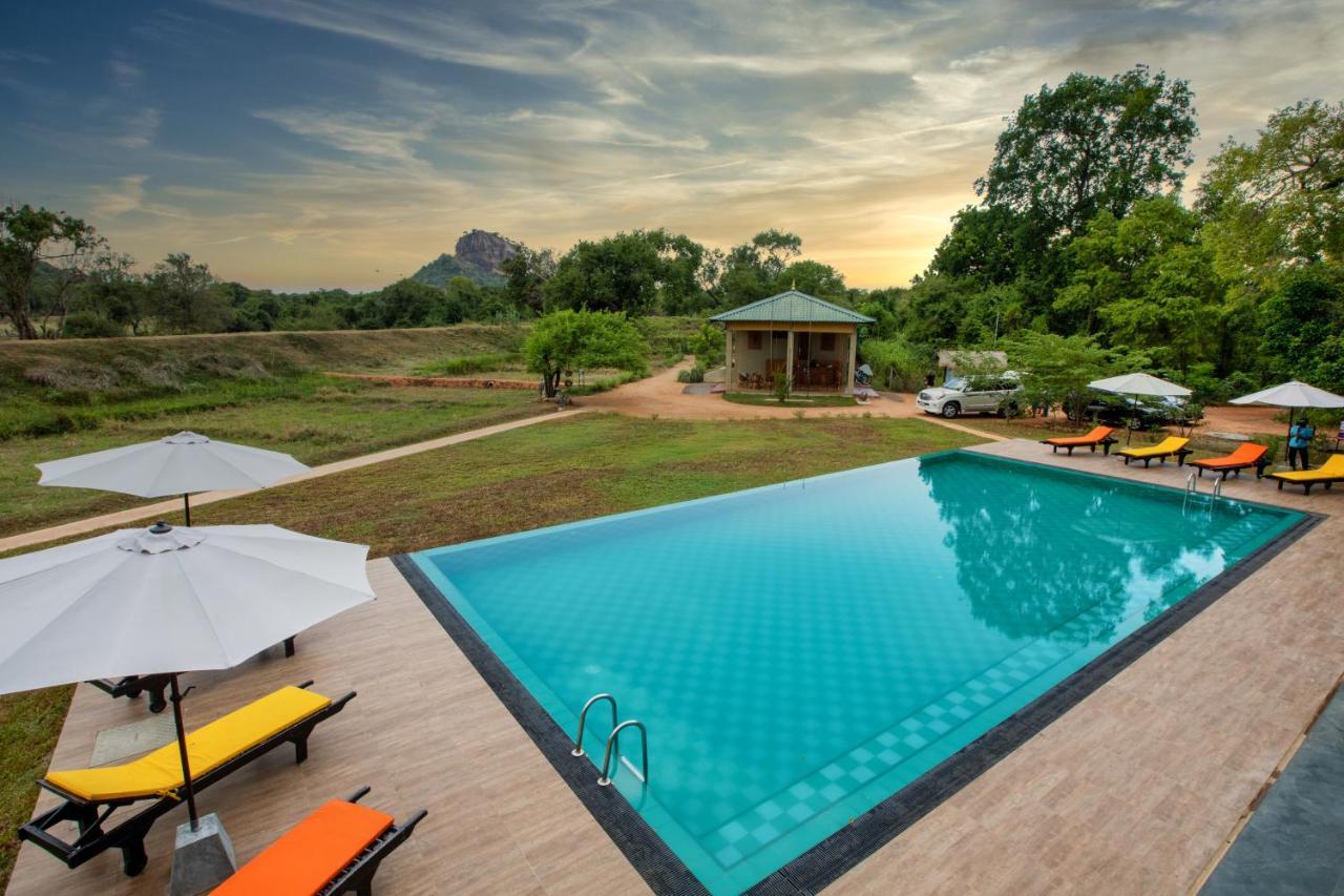 Sigiriya King'S Resort Eksteriør bilde