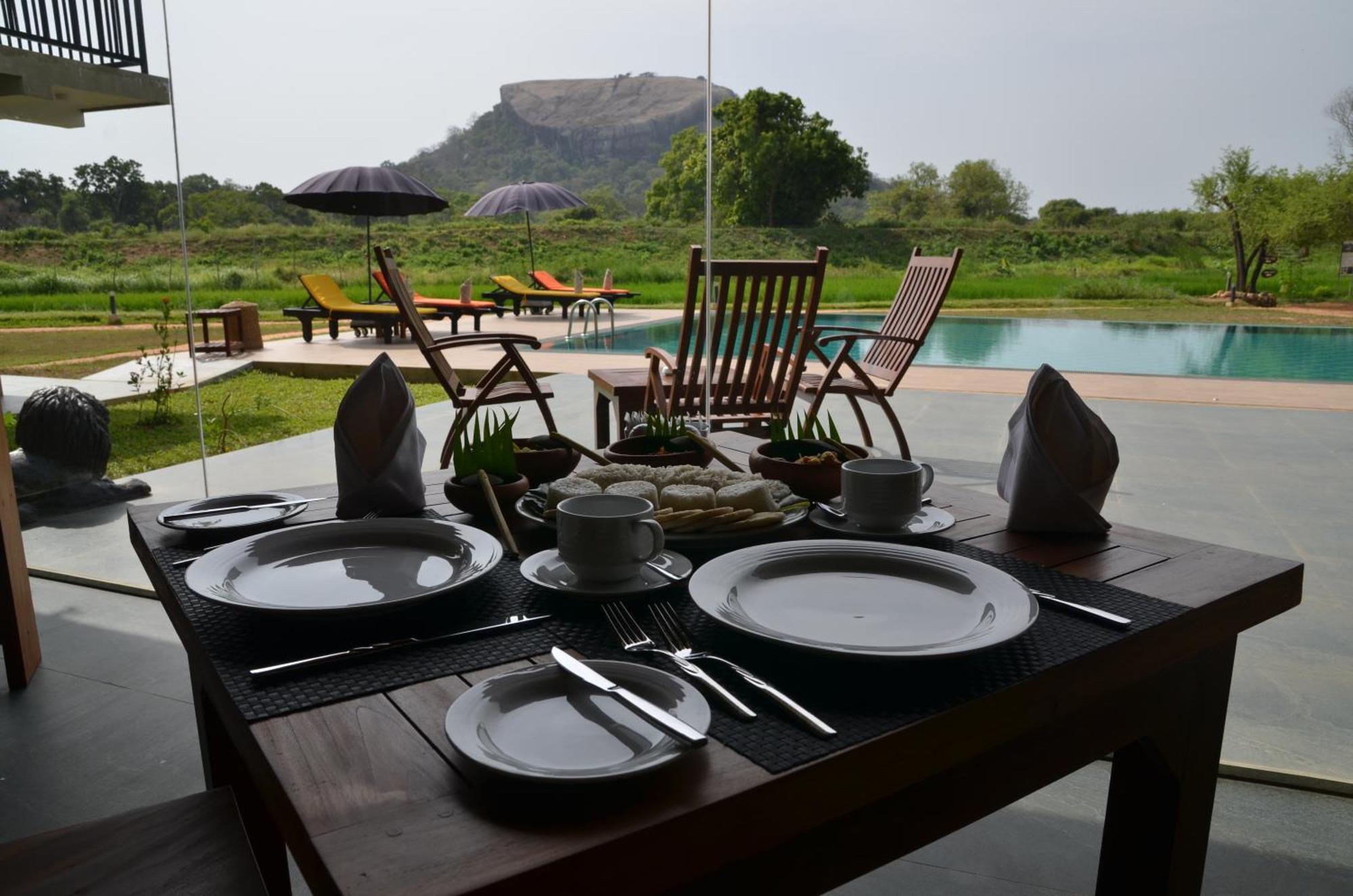 Sigiriya King'S Resort Eksteriør bilde