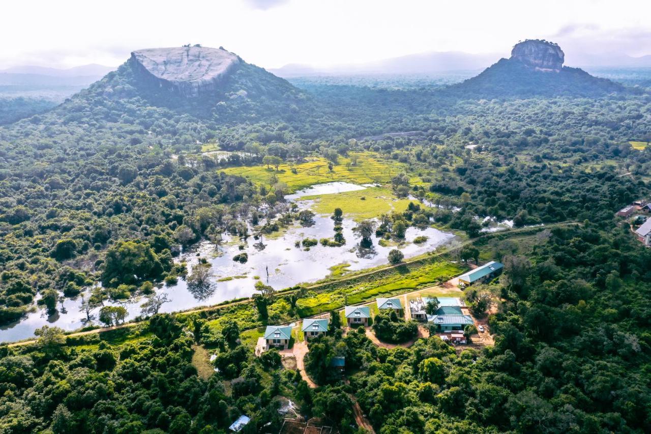 Sigiriya King'S Resort Eksteriør bilde