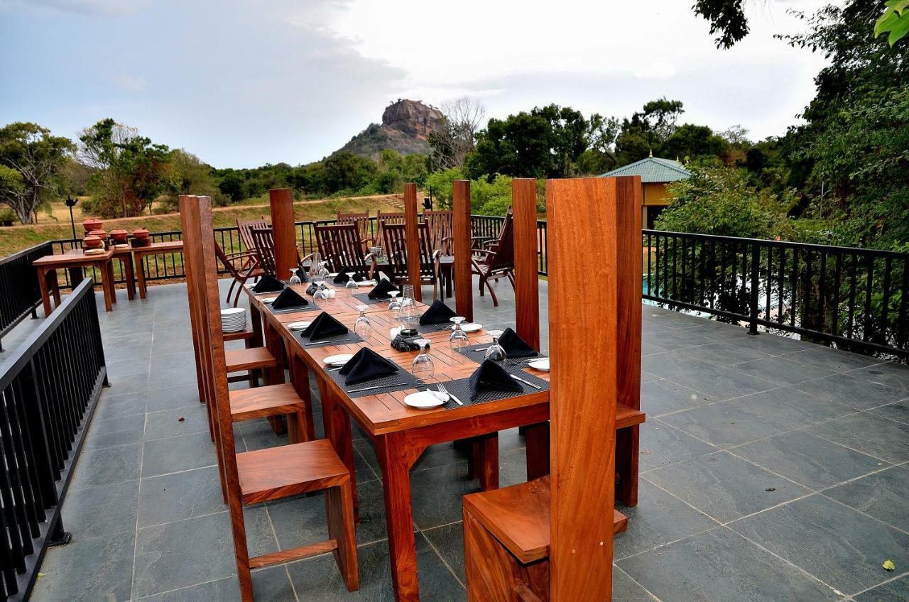 Sigiriya King'S Resort Eksteriør bilde